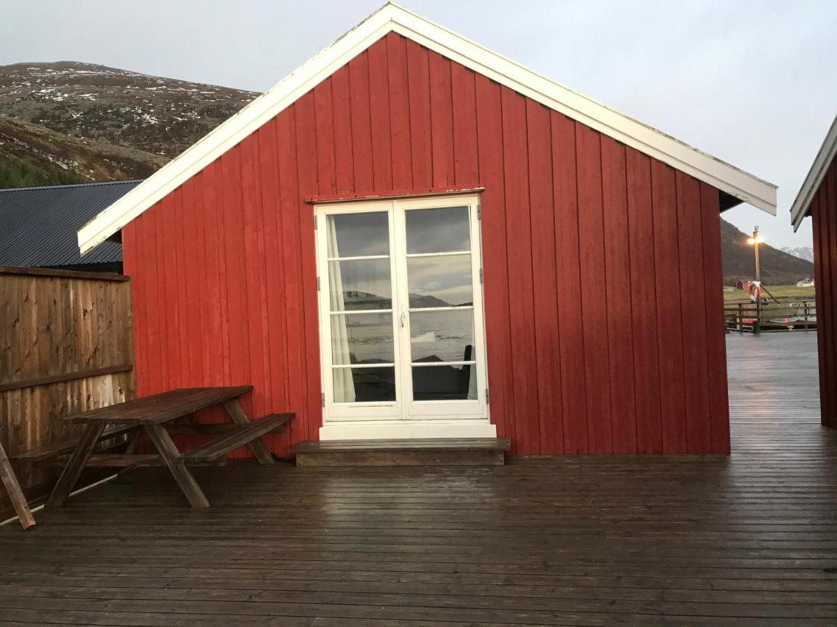 Lofoten Havfiske Лекнес Экстерьер фото